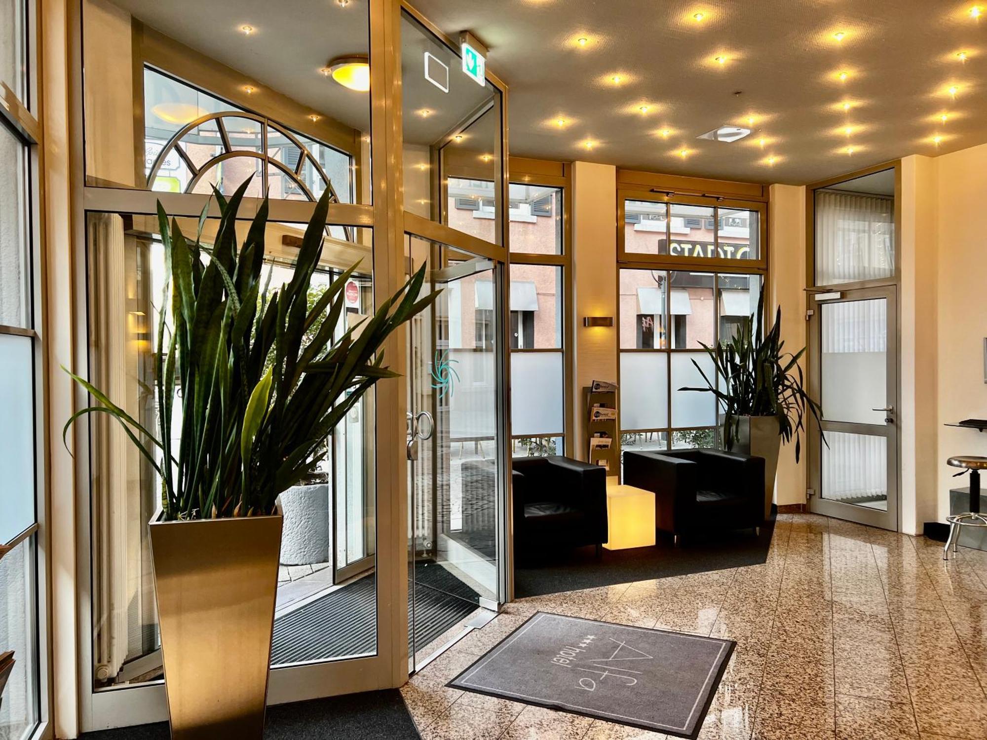 Alfa Hotel Karlsruhe Buitenkant foto