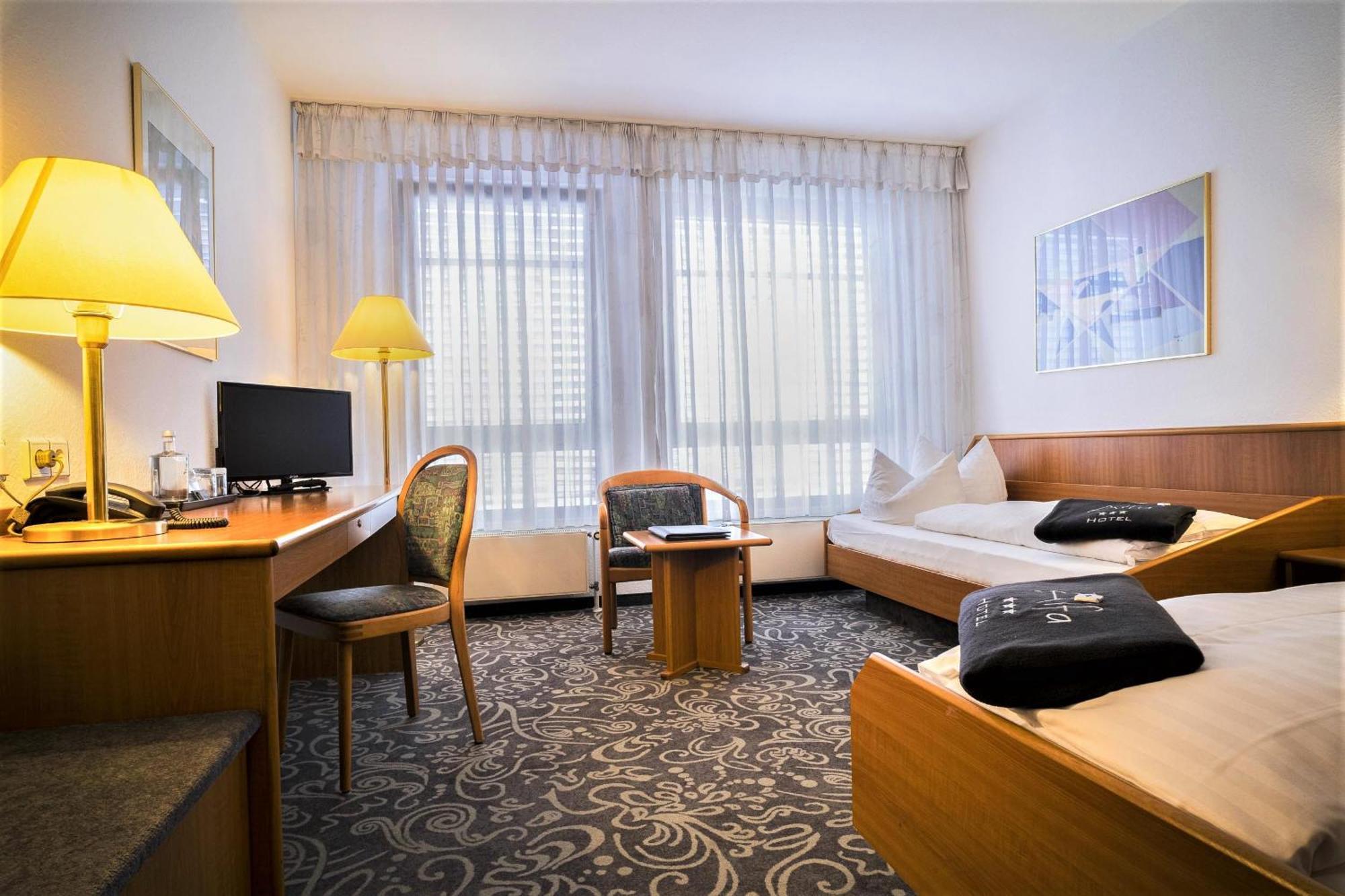 Alfa Hotel Karlsruhe Buitenkant foto