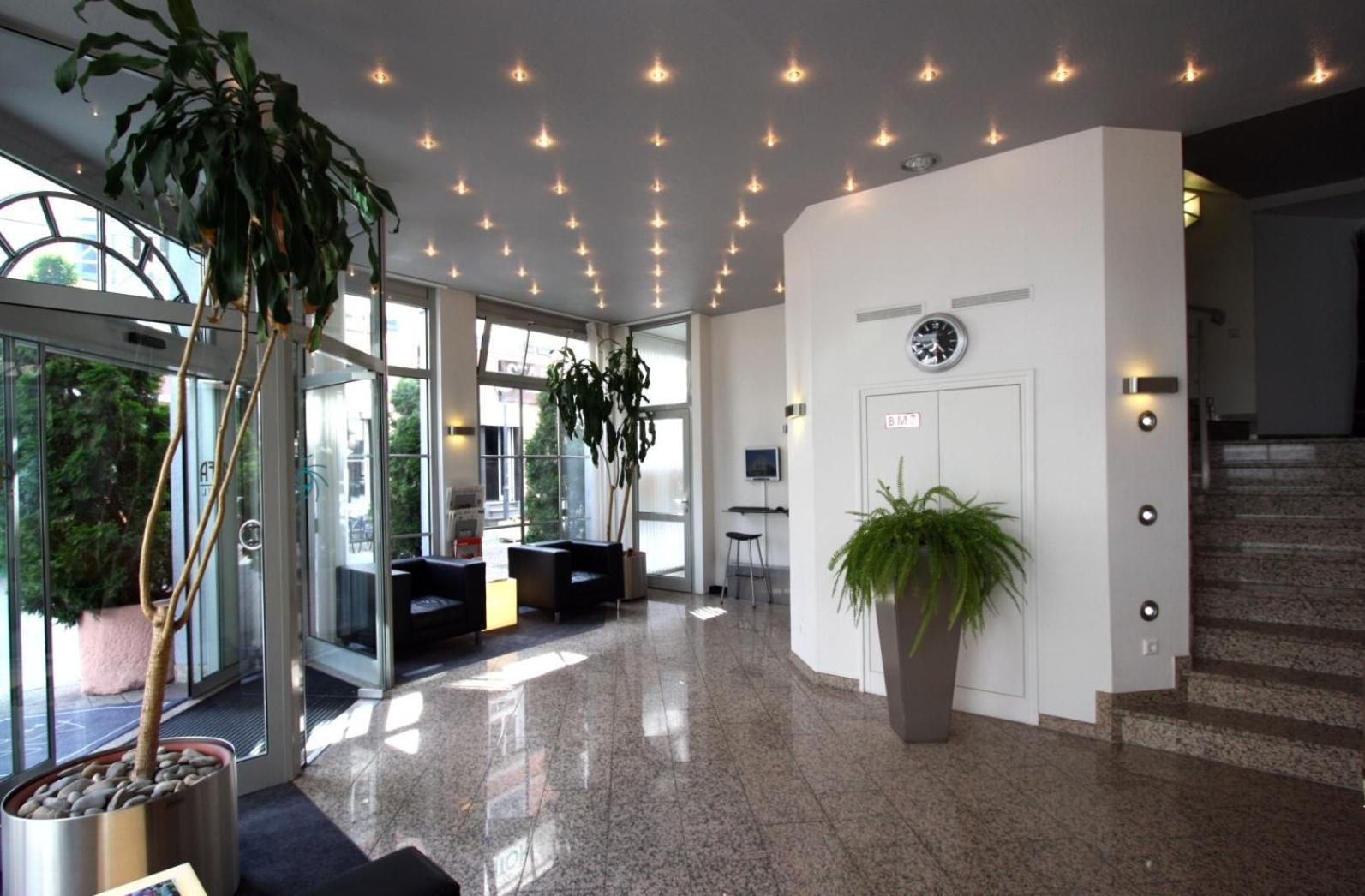 Alfa Hotel Karlsruhe Buitenkant foto